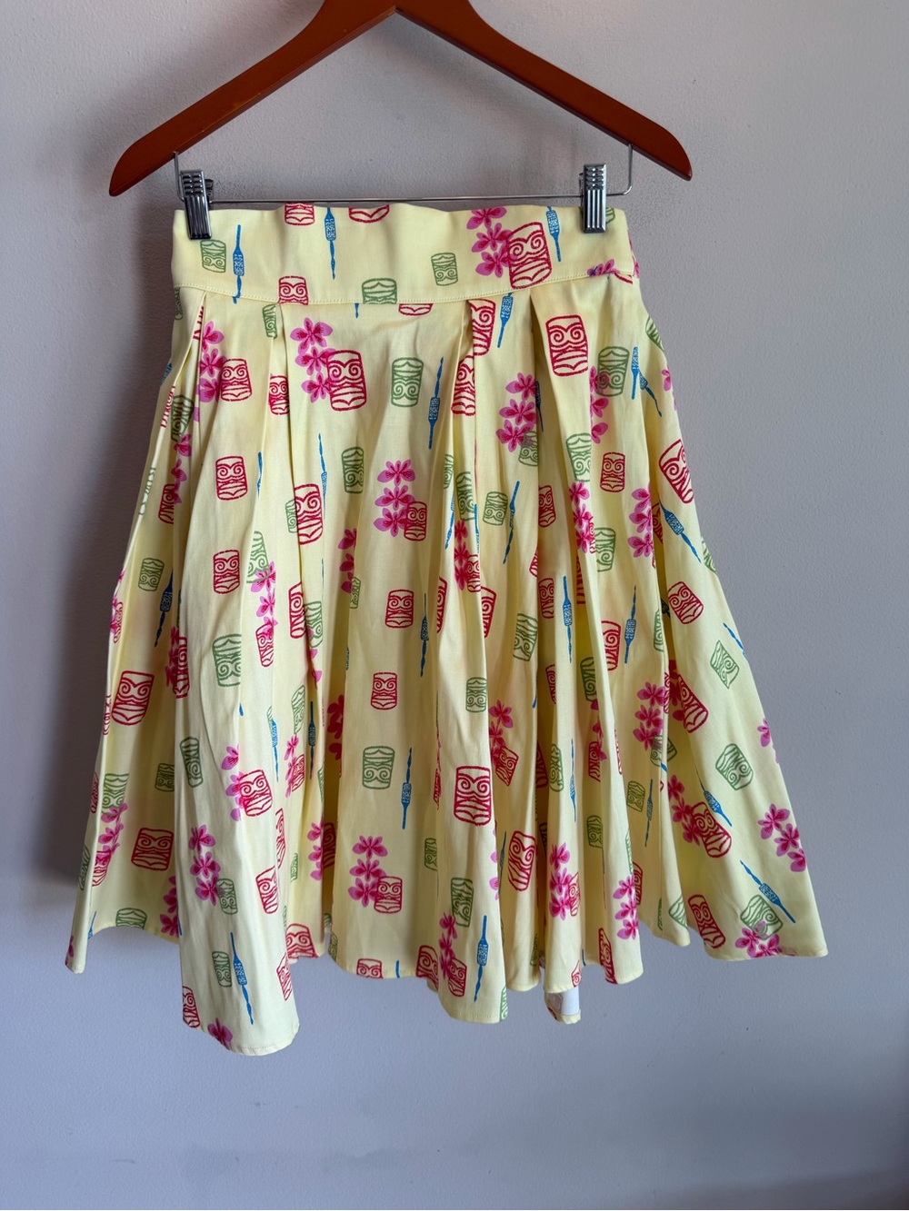 Laura Byrnes California Yellow Tiki Print A-Line Swing Skirt Spring 2017 L
